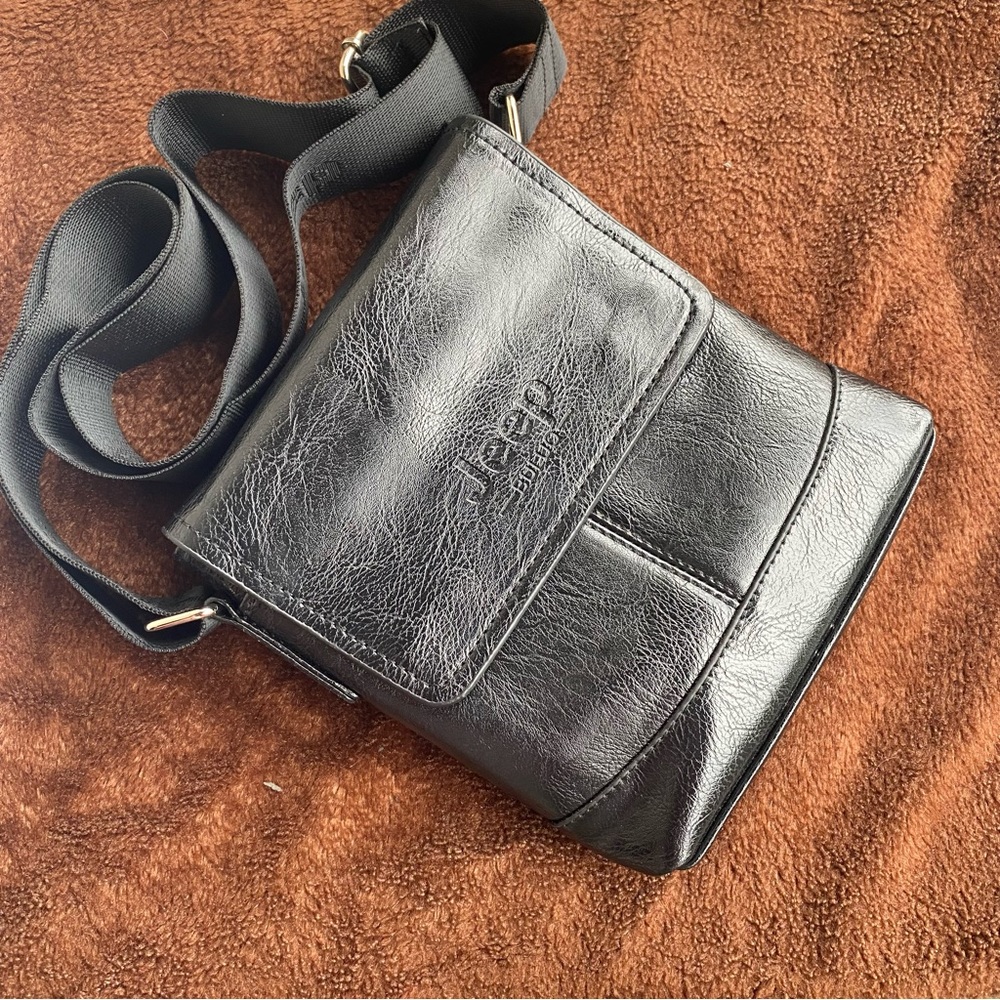 Sling bag for Men - Picture 14 of 17